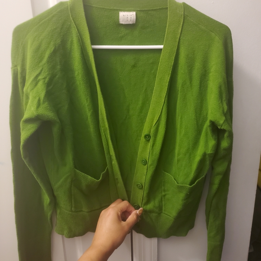 a new day 92% Cotton. Bright Green V-Neck Button Cardigan with Pockets